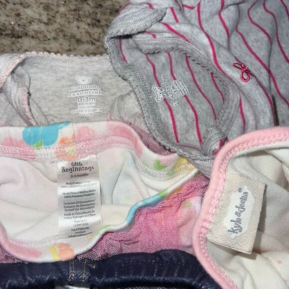 14 Pc. Baby 0-6M Clothing: Carter’s, Kyle & Deena, Koala Baby, Little Beginnings - Picture 4 of 8
